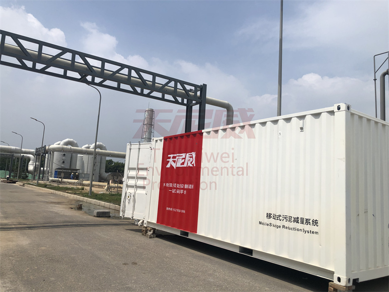 移動式污泥脫水車，淤泥治理的“移動堡壘”